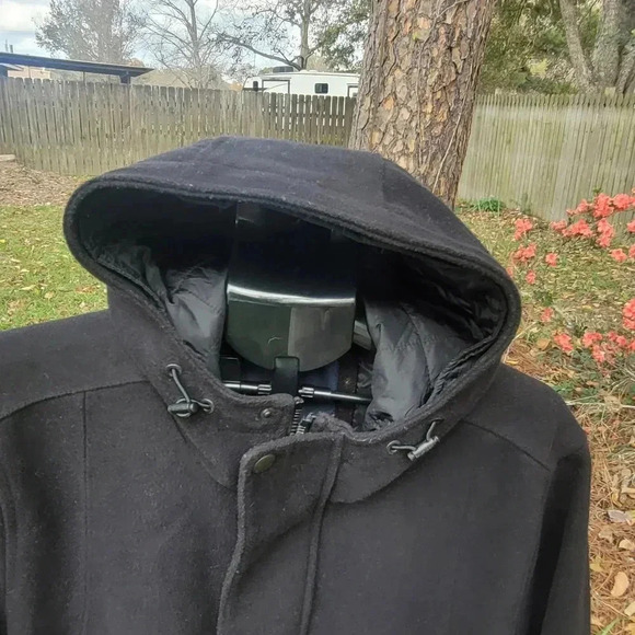Tommy Hilfiger Black Hooded Jacket - Picture 5 of 14